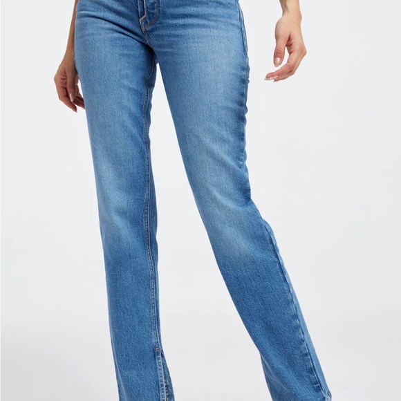 Good American Jeans - Picture 2 of 3